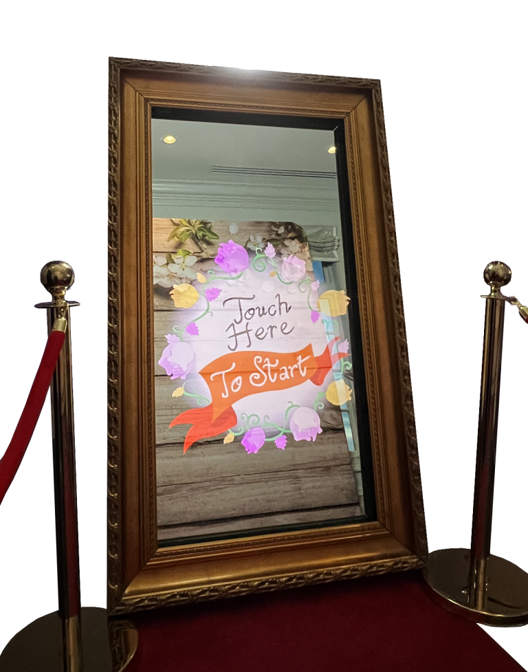 Classic Mirror Photo Booth